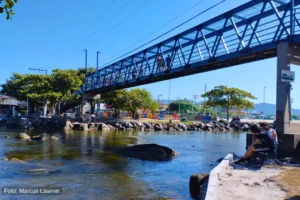 Ponte Pênsil de acesso à Prainha - Recado dos Pescadores (2)